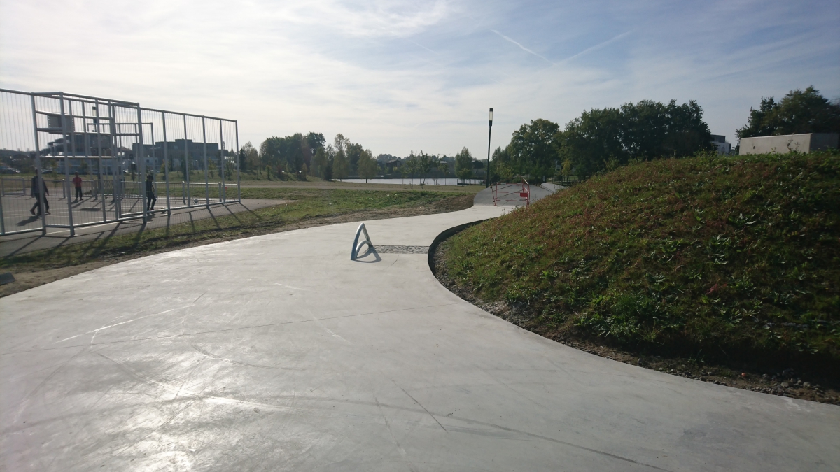 La Minais Skatepark Sainte Luce sur Loire Skate Spot 4/5