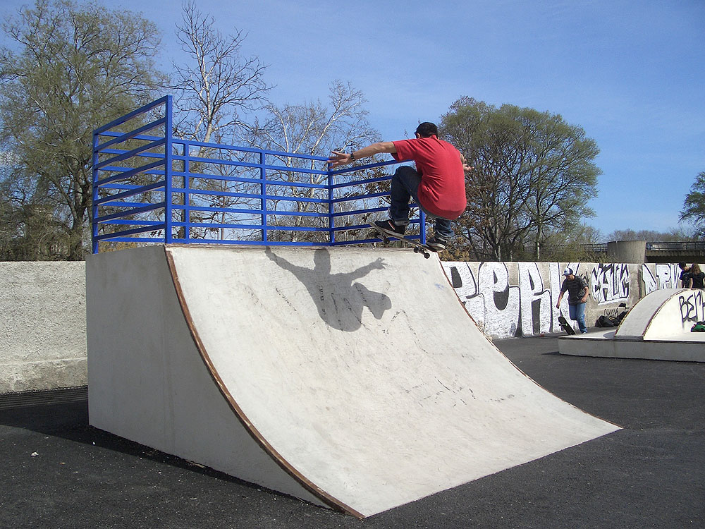 Pont Georges Fontès Skatepark Béziers Skate Spot 3/5