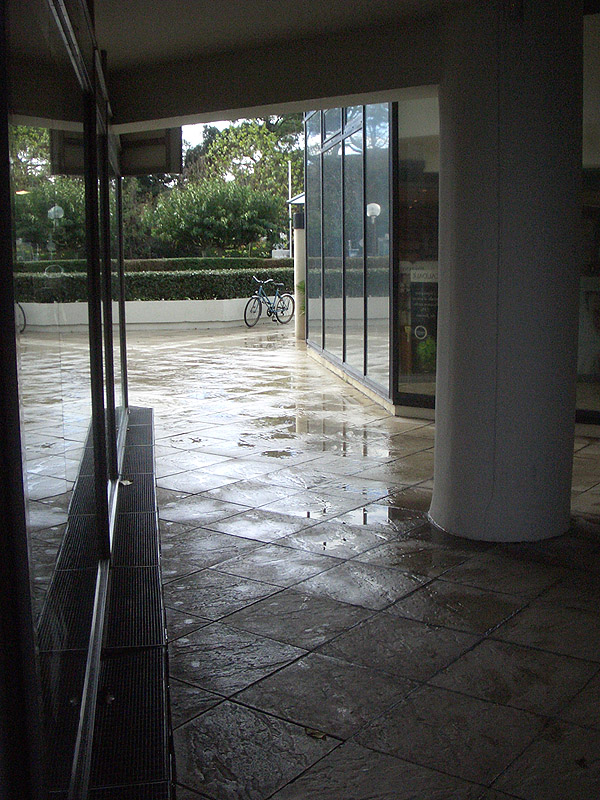 The Casino Spot Street La Baule Escoublac Skate Spot 3/5