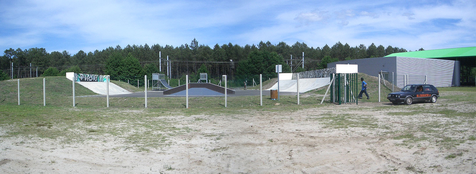 Léon Brouste Skatepark Morcenx Skate Spot 3/5