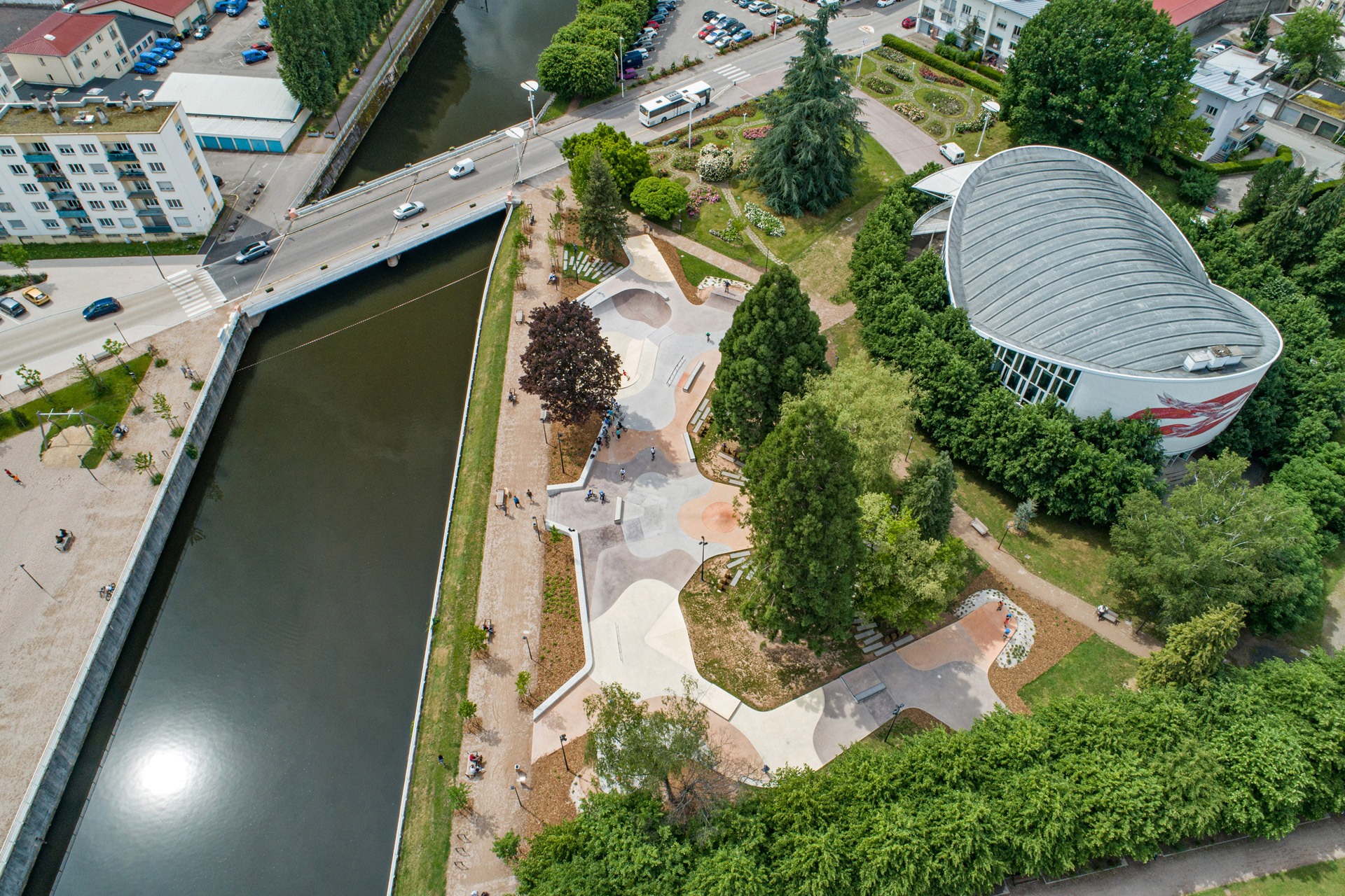 Parc Jean Mansuy Skatepark Saint Dié des Vosges Skate Spot 4/5