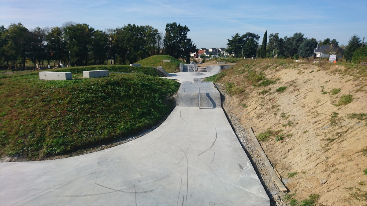 La Minais Skatepark Sainte Luce sur Loire Skate Spot 4/5