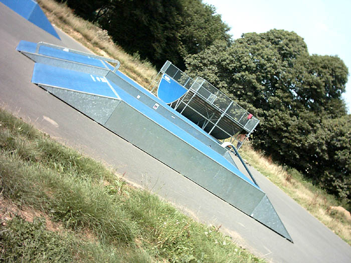 Besson Skatepark Briec Skate Spot 3/5