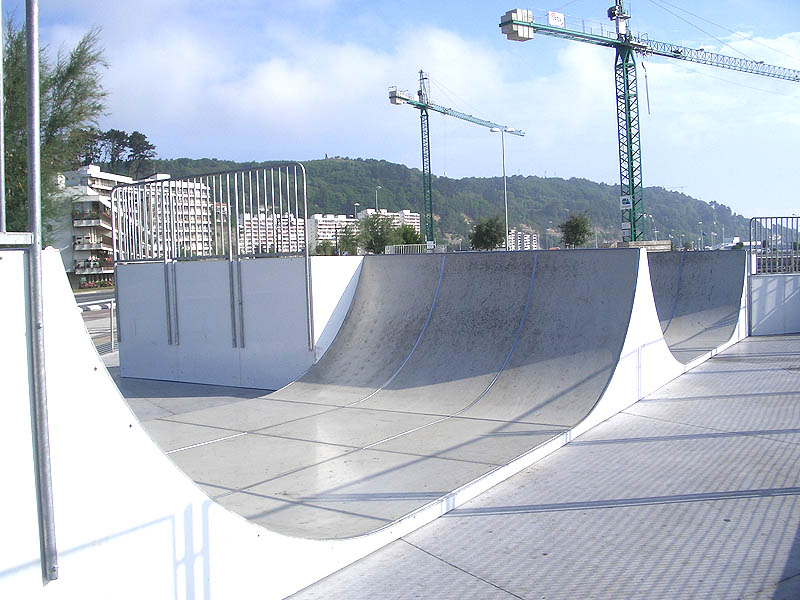 Kirol Kaia Skatepark Hondarribia Skate Spot 4/5