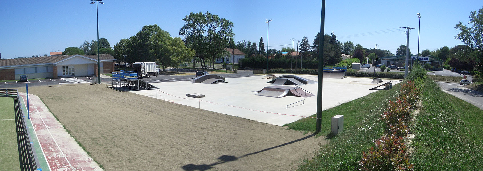 Le Cap Skatepark Saint Sever Skate Spot 3/5