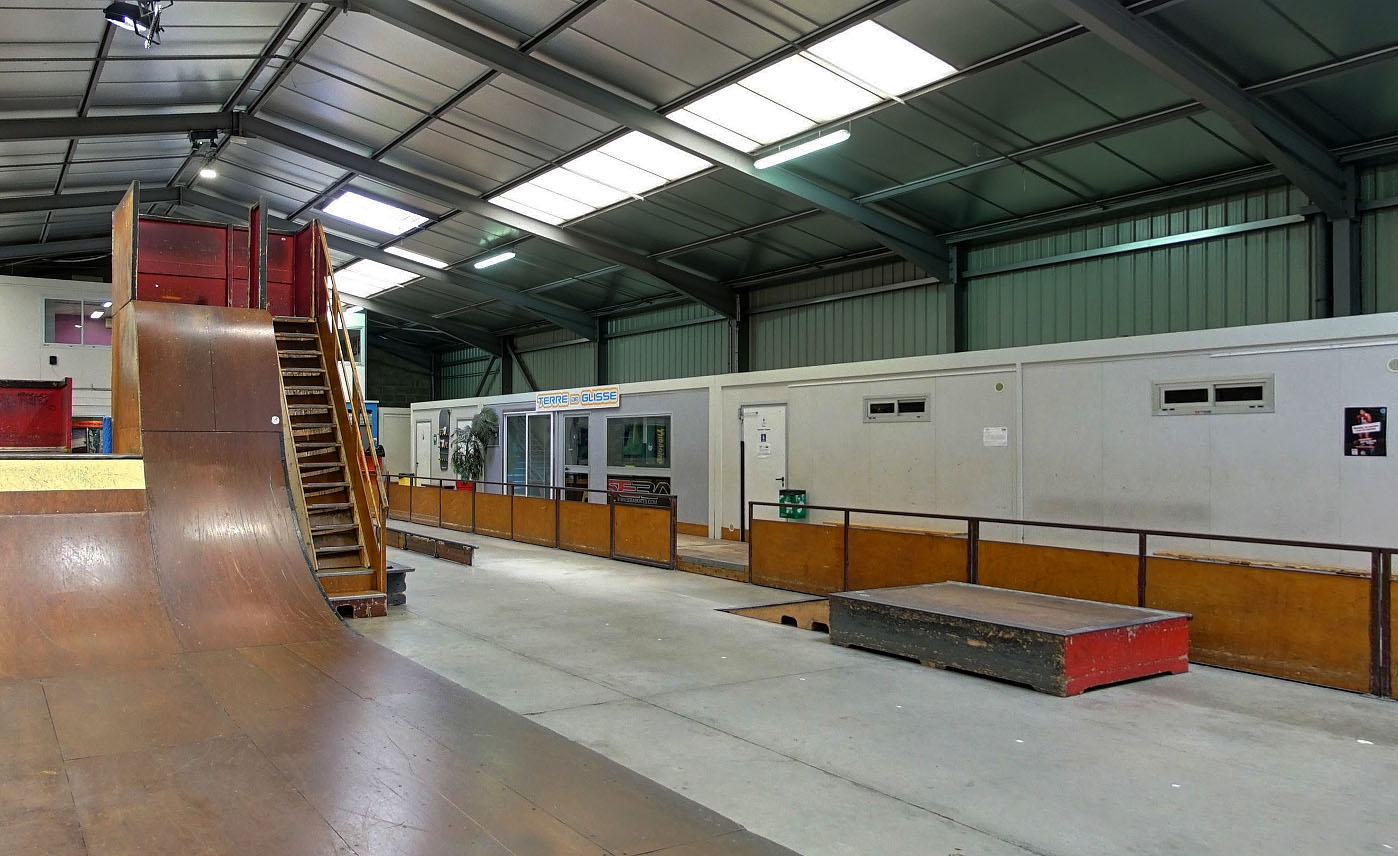 Le Hangar Indoor Nantes Skate Spot 5/5