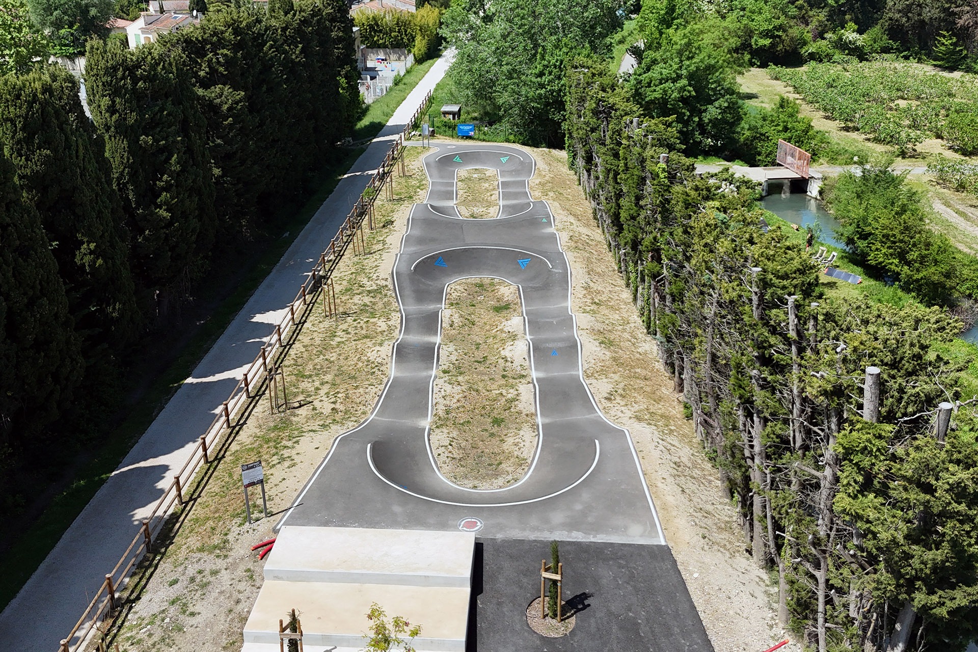 Les Arènes Skatepark Noves Skate Spot 4/5