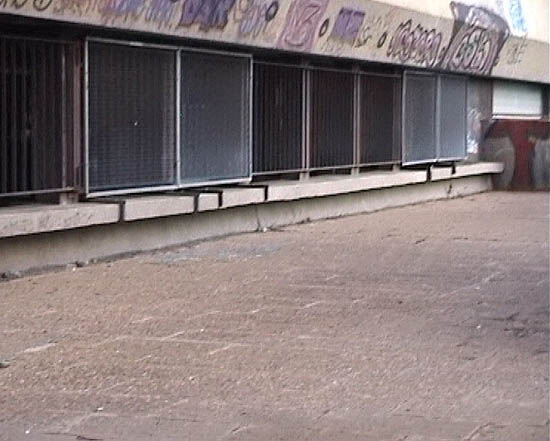Trésor Public Spot Street Montpellier Skate Spot 3/5
