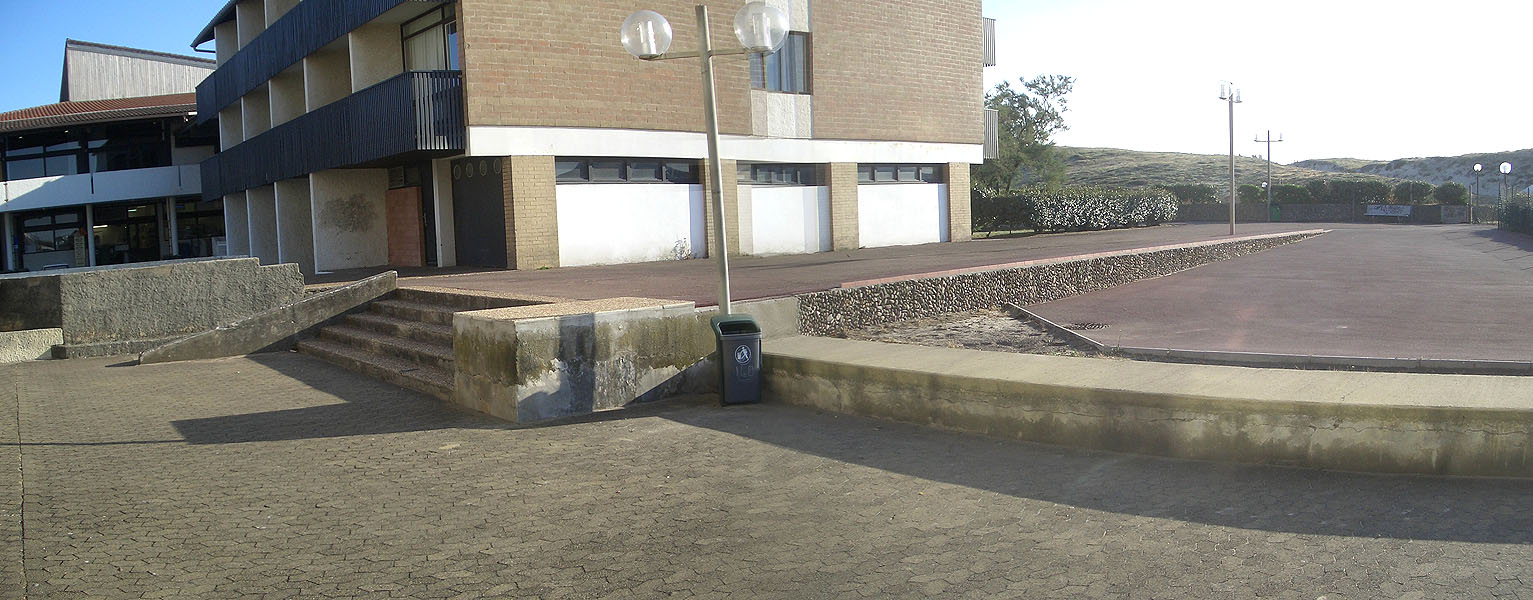 Atlantic Park Plaza Seignosse Skate Spot 4/5
