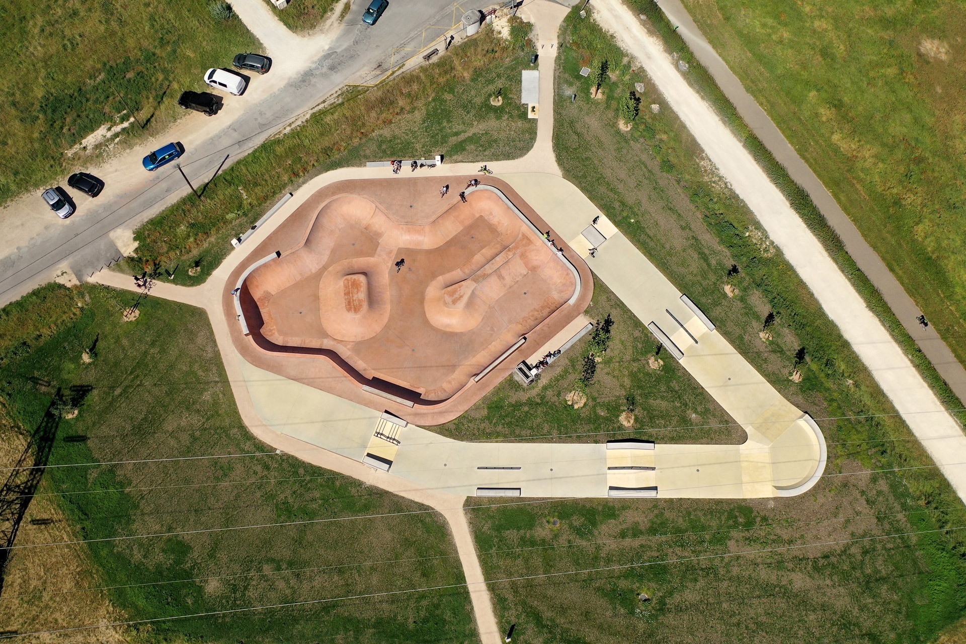 Arthur Noyer Skatepark Bourges Skate Spot 4/5