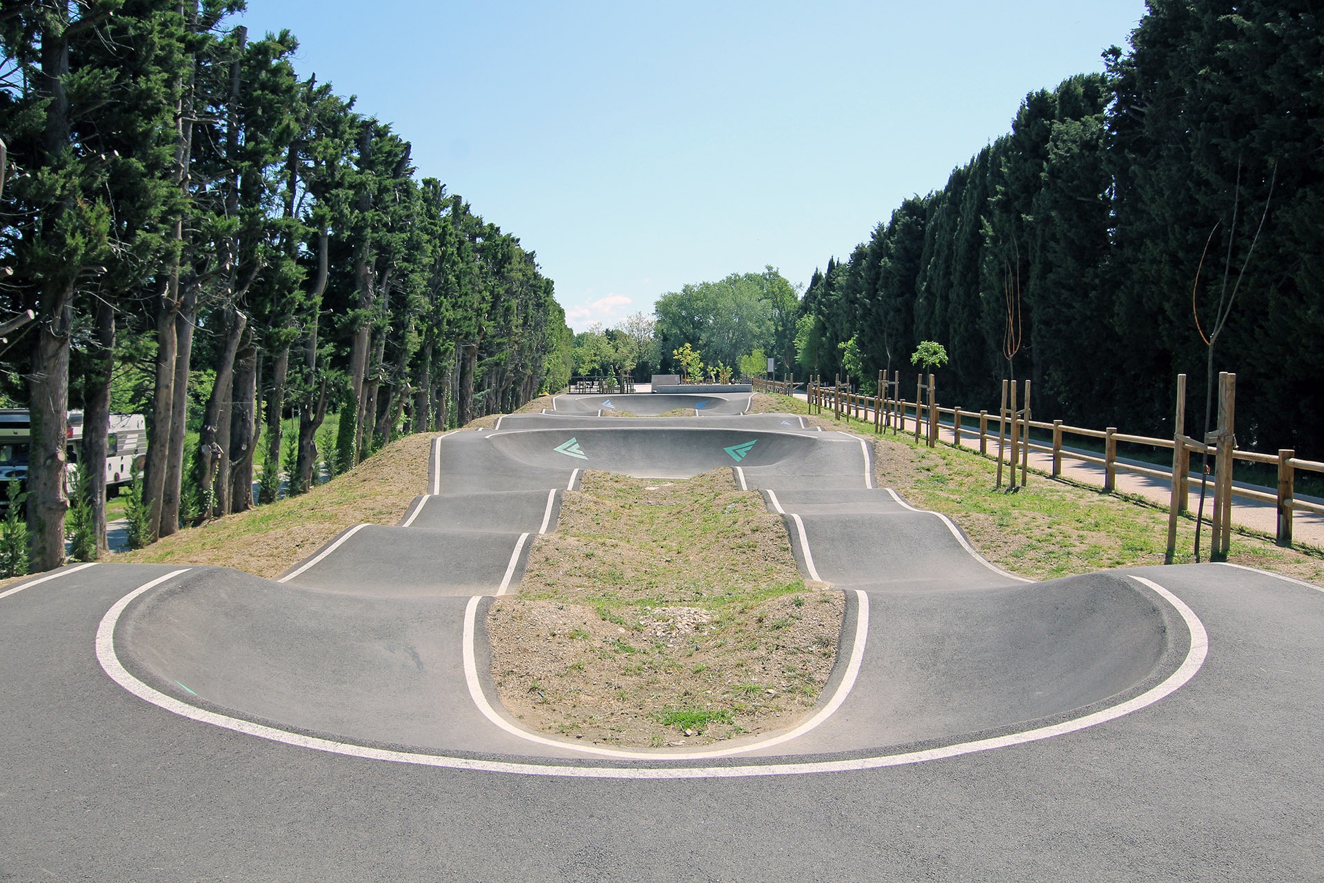 Les Arènes Skatepark Noves Skate Spot 4/5