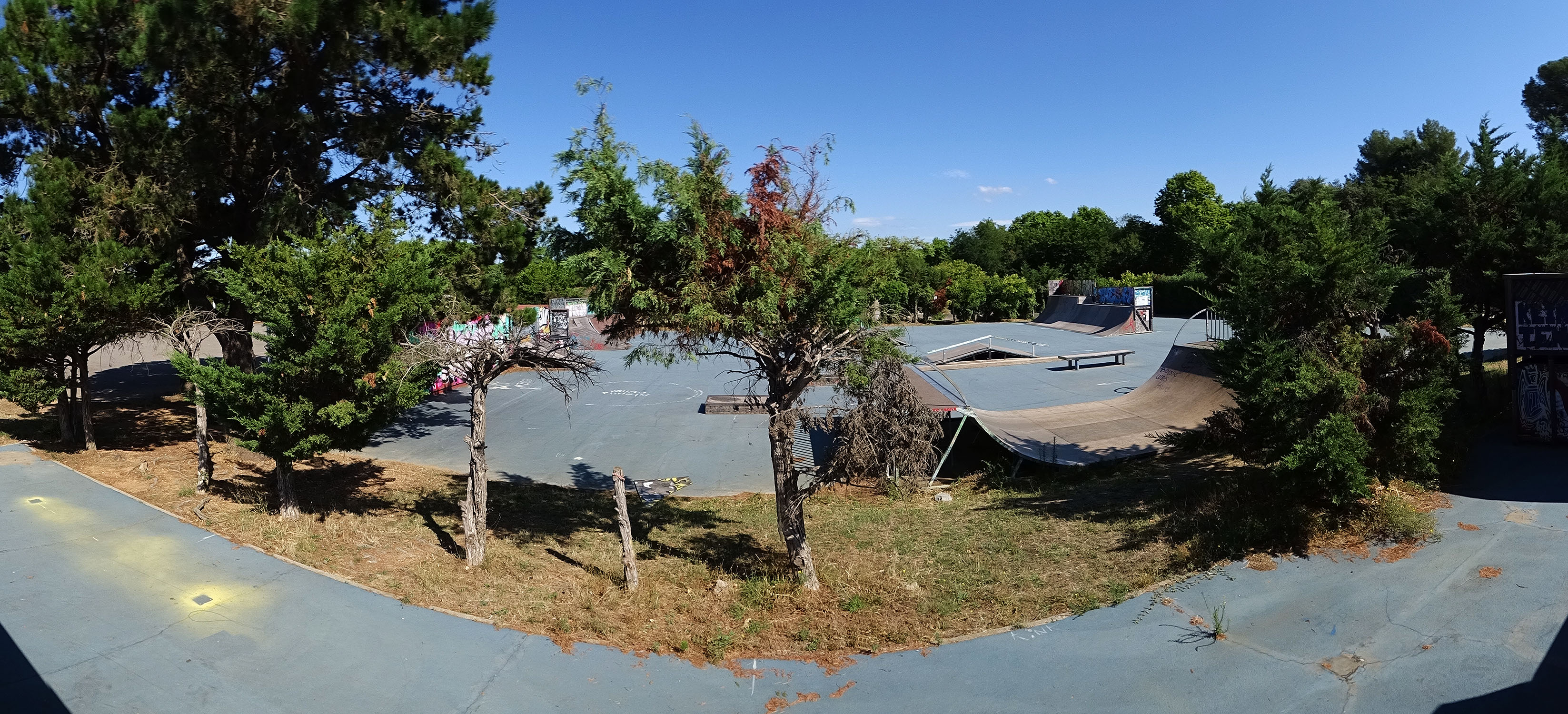Grammont Old Modules Skatepark Montpellier Skate Spot 3/5