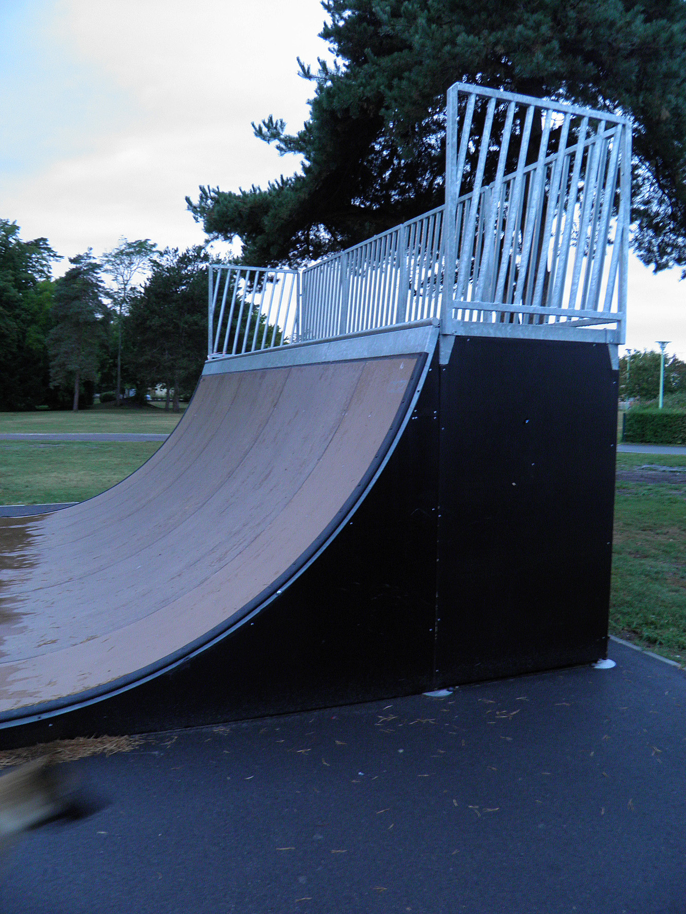 Parc Lecoq Biganos Skate Spot