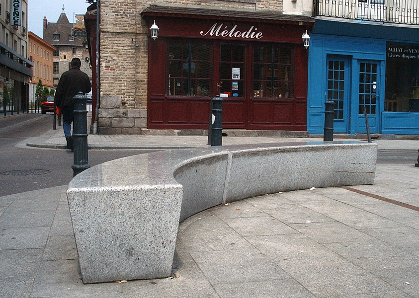 Église St Rémy Dieppe Skate Spot