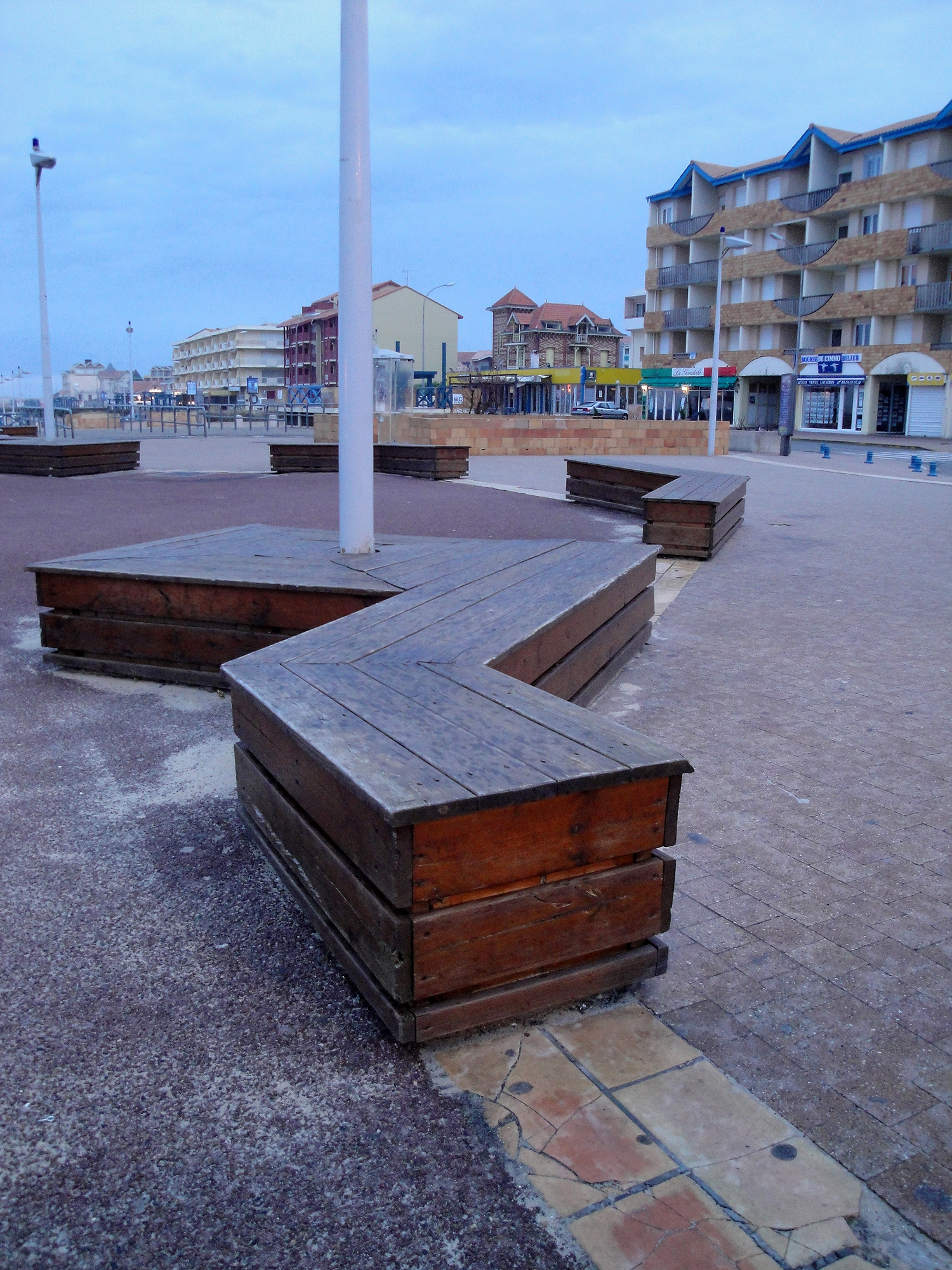 Le Front de Mer Lacanau Skate Spot