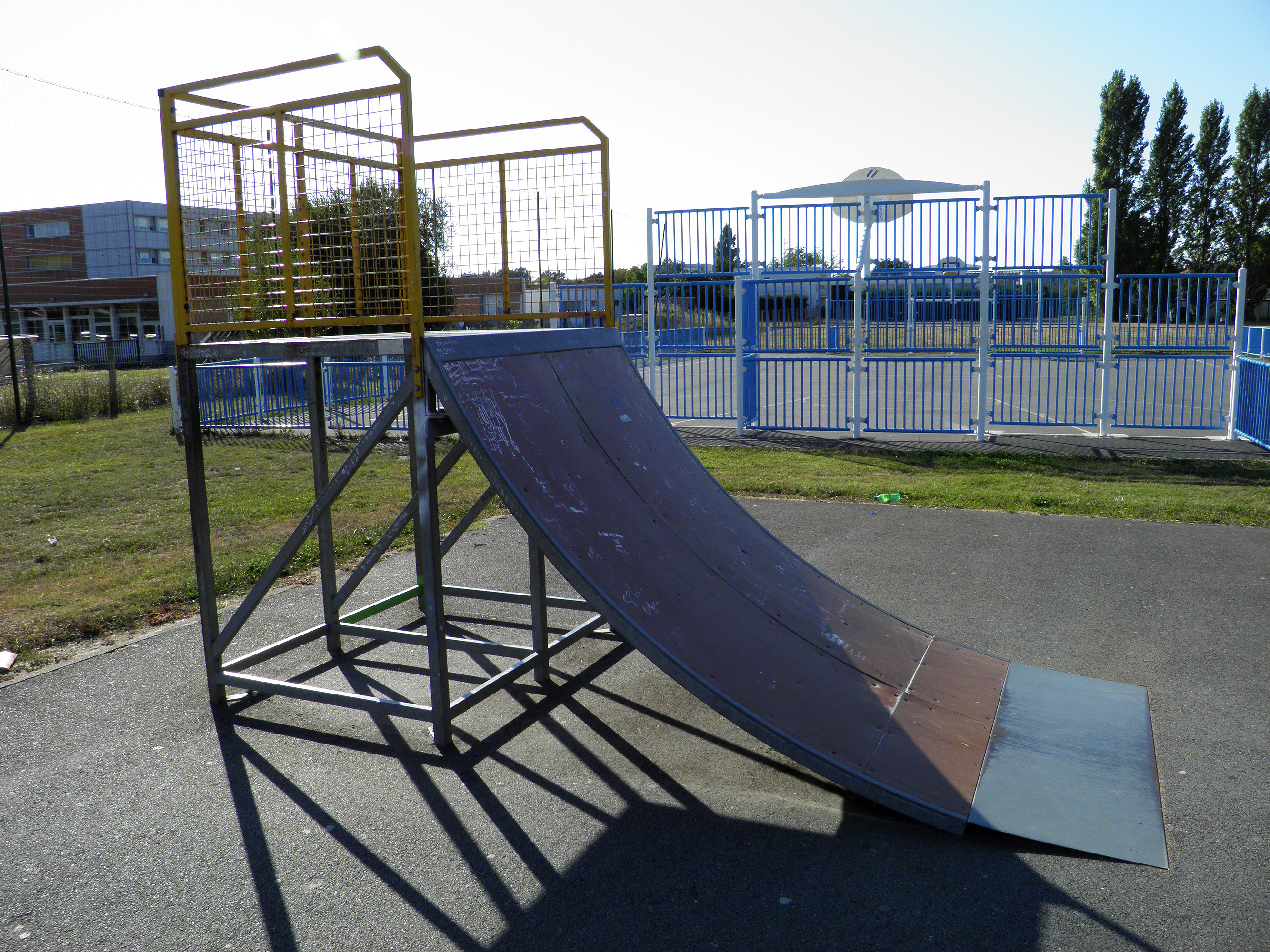 Collège Lesparre Médoc Skate Spot