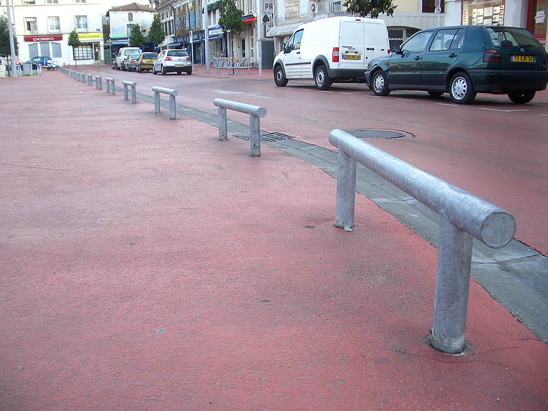 Red Place Mont de Marsan Skate Spot
