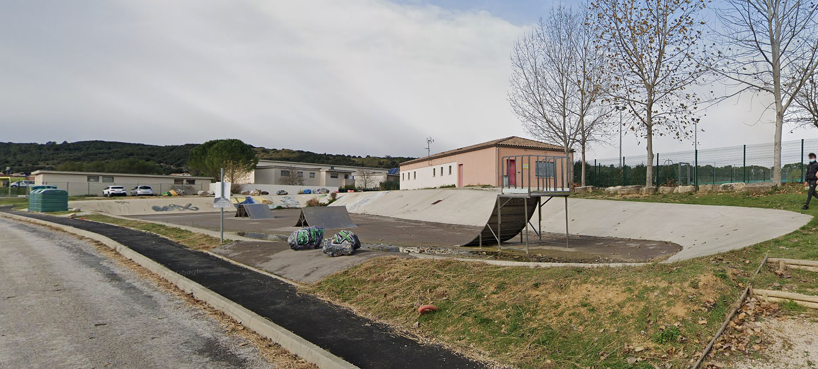 Collège Montarnaud Skate Spot