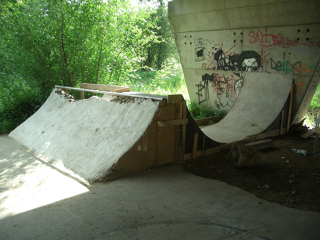 Bellevue Ste Luce sur Loire Skate Spot