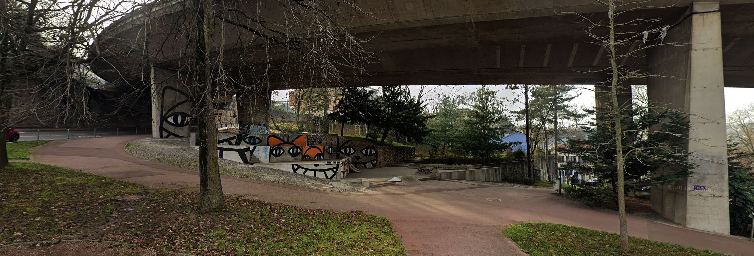 N 118 Sèvres Skate Spot