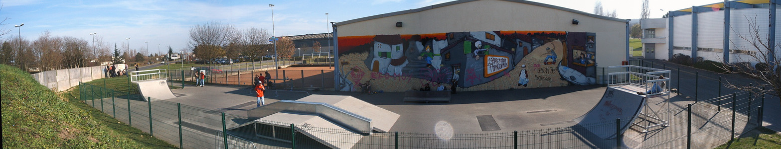 Gymnase Mathieu Franconville Skate Spot