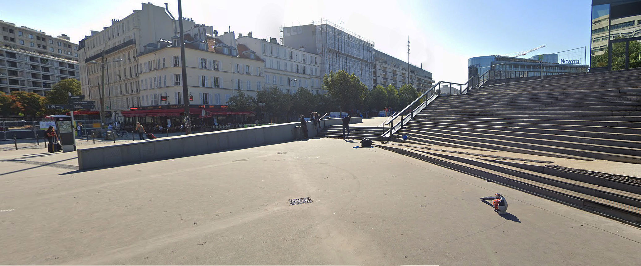 Bercy Esplanade Paris Skate Spot