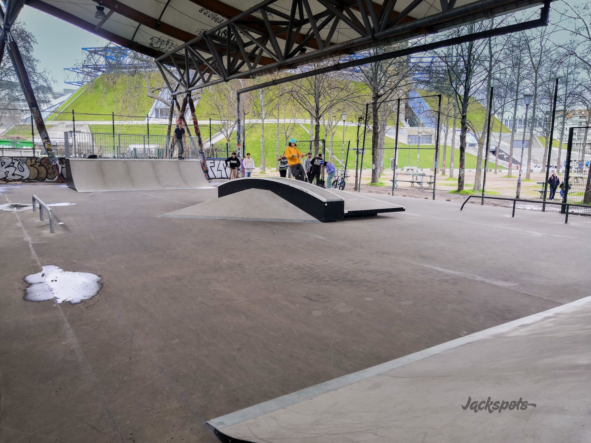 Bercy Paris Skate Spot