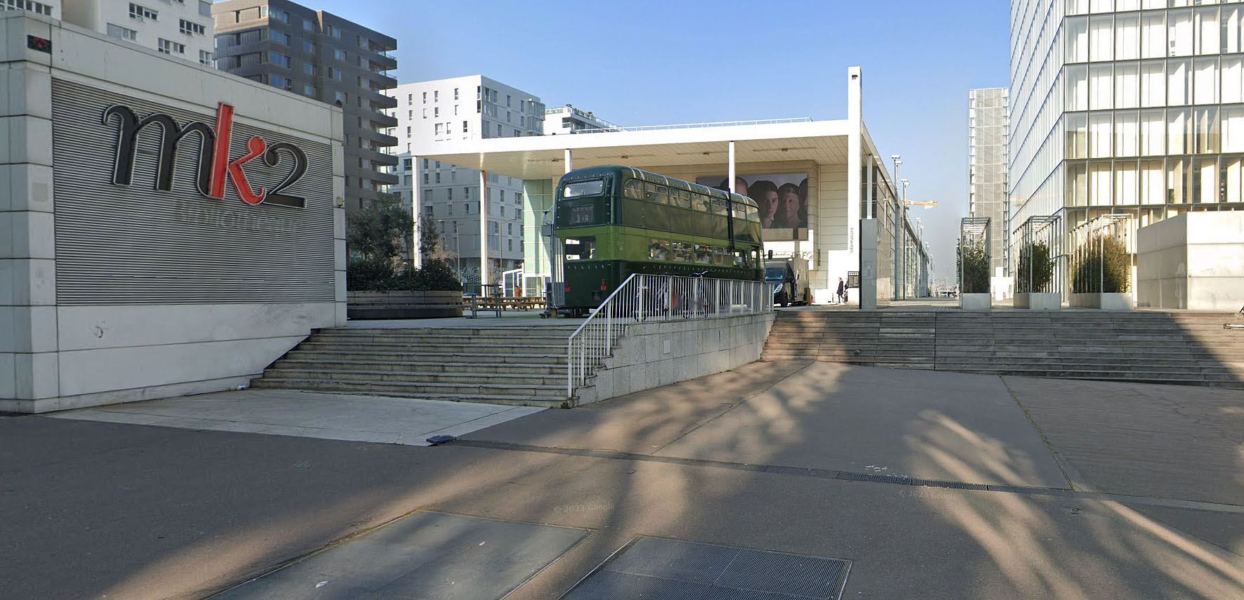 Mk2 Bibliothèque Paris Skate Spot
