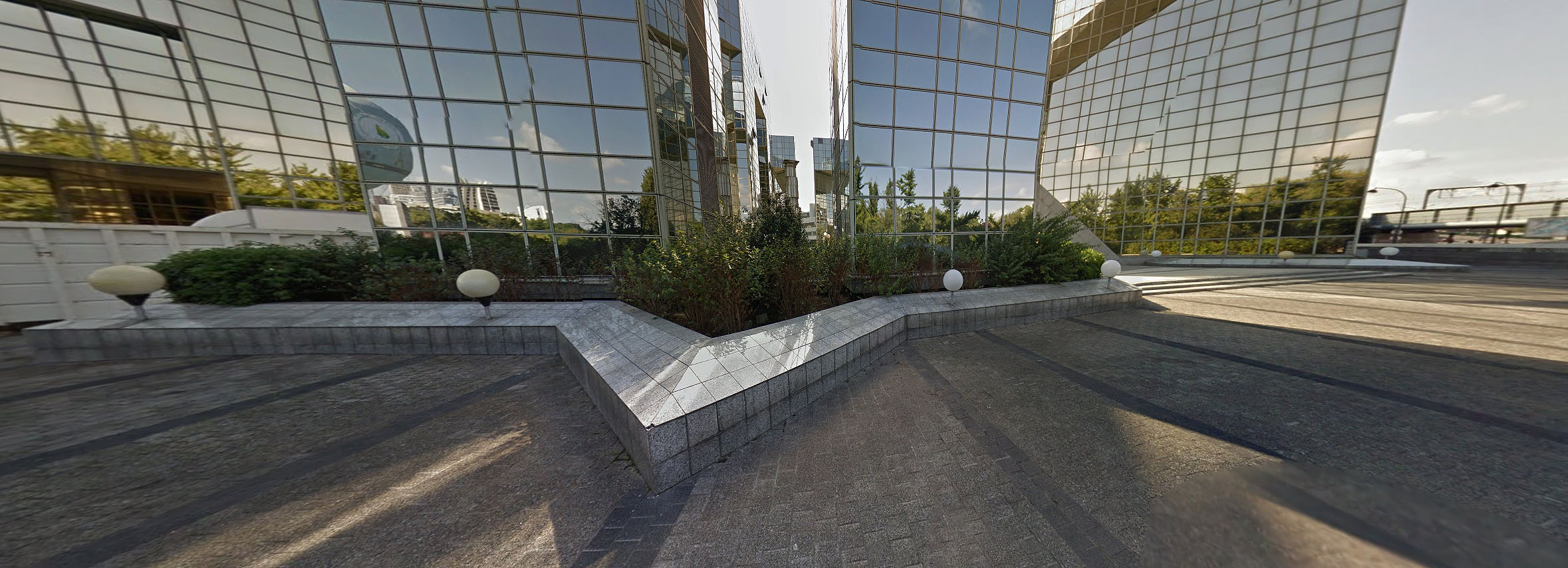 Parc André Citroën Paris Skate Spot