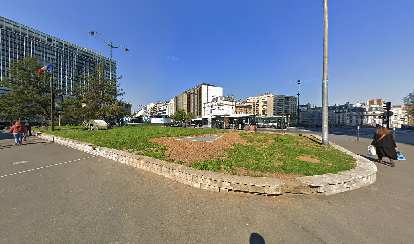 Montparnasse Gare Paris Skate Spot