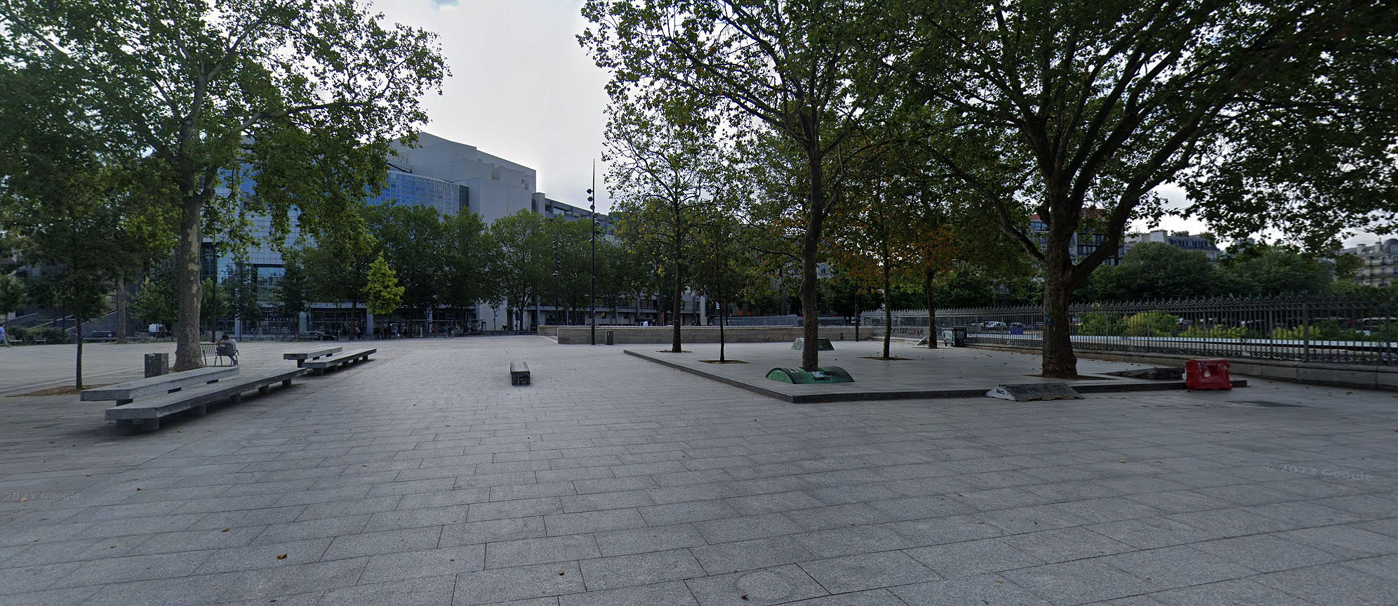 Bastille Paris Skate Spot
