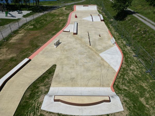Lac de la Sablère Peyrehorade Skate Spot