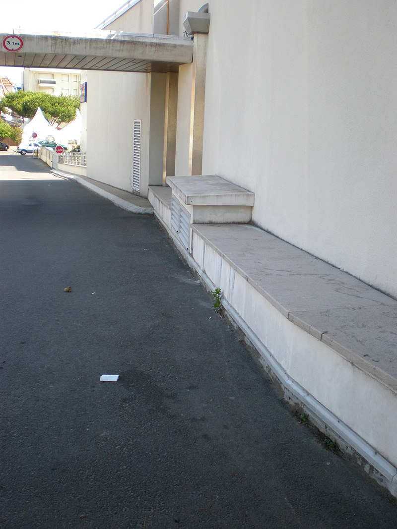 Casino Saint Brevin les Pins Skate Spot