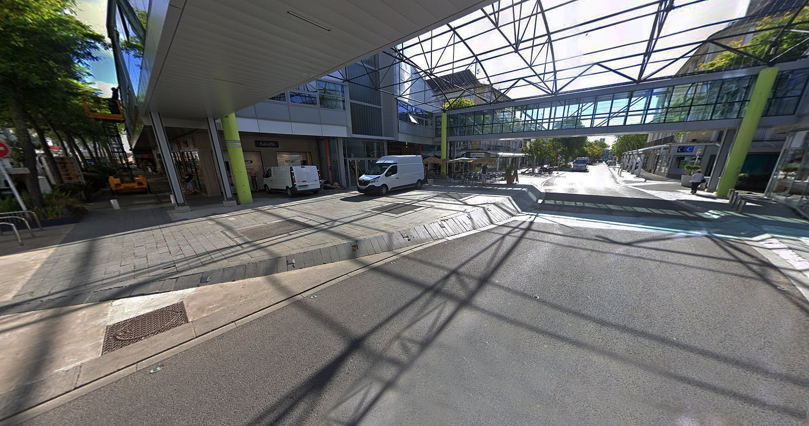 Campus CESI Saint Nazaire Skate Spot