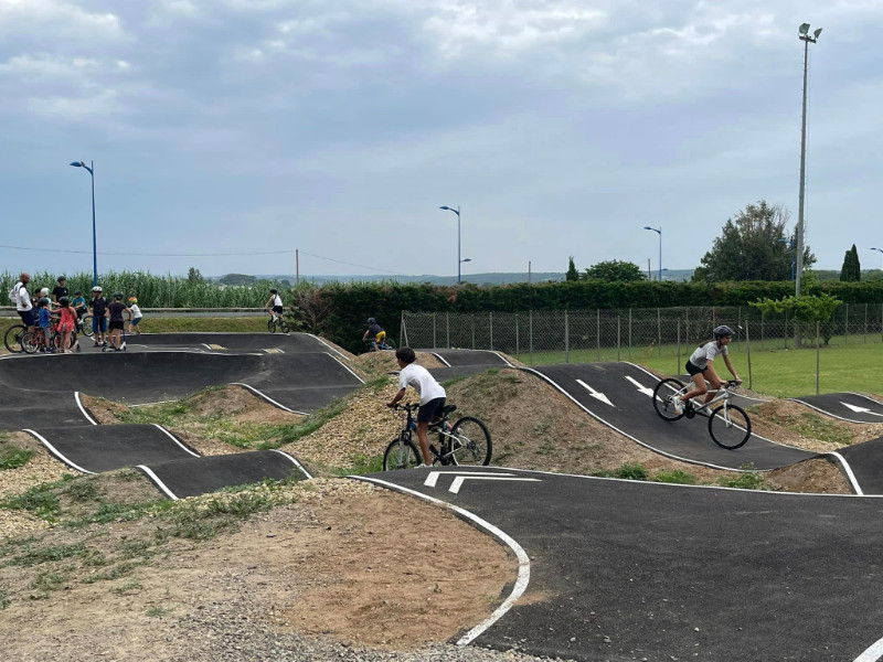 Tourbes Tourbes Skate Spot