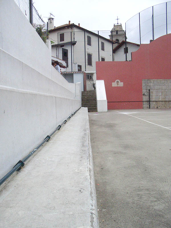 Fronton Urrugne Skate Spot