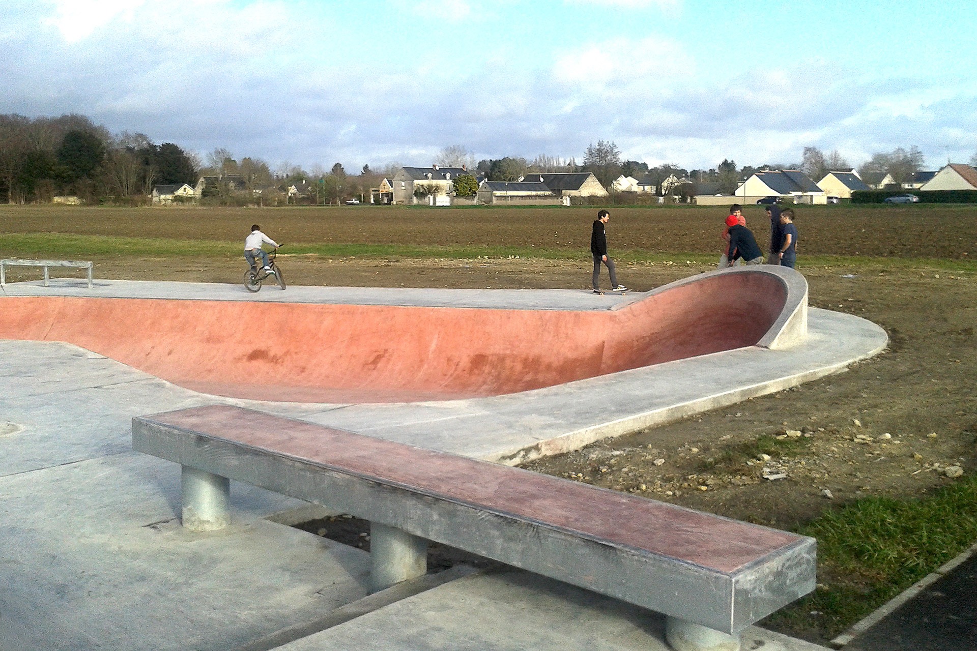 Beaumont Beaumont en Véron Skate Spot