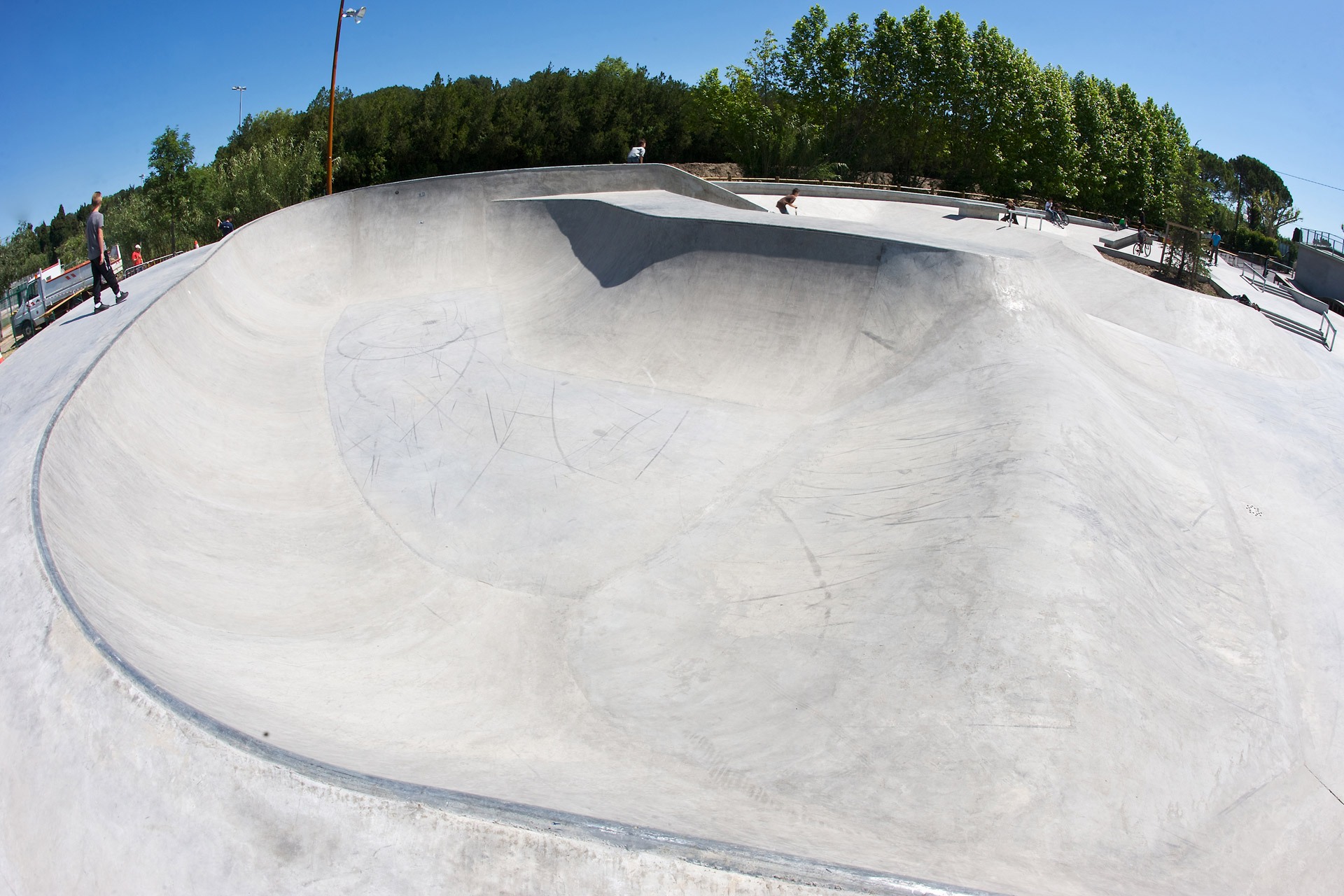 Crau Pôle Saint Rémy de Provence Skate Spot
