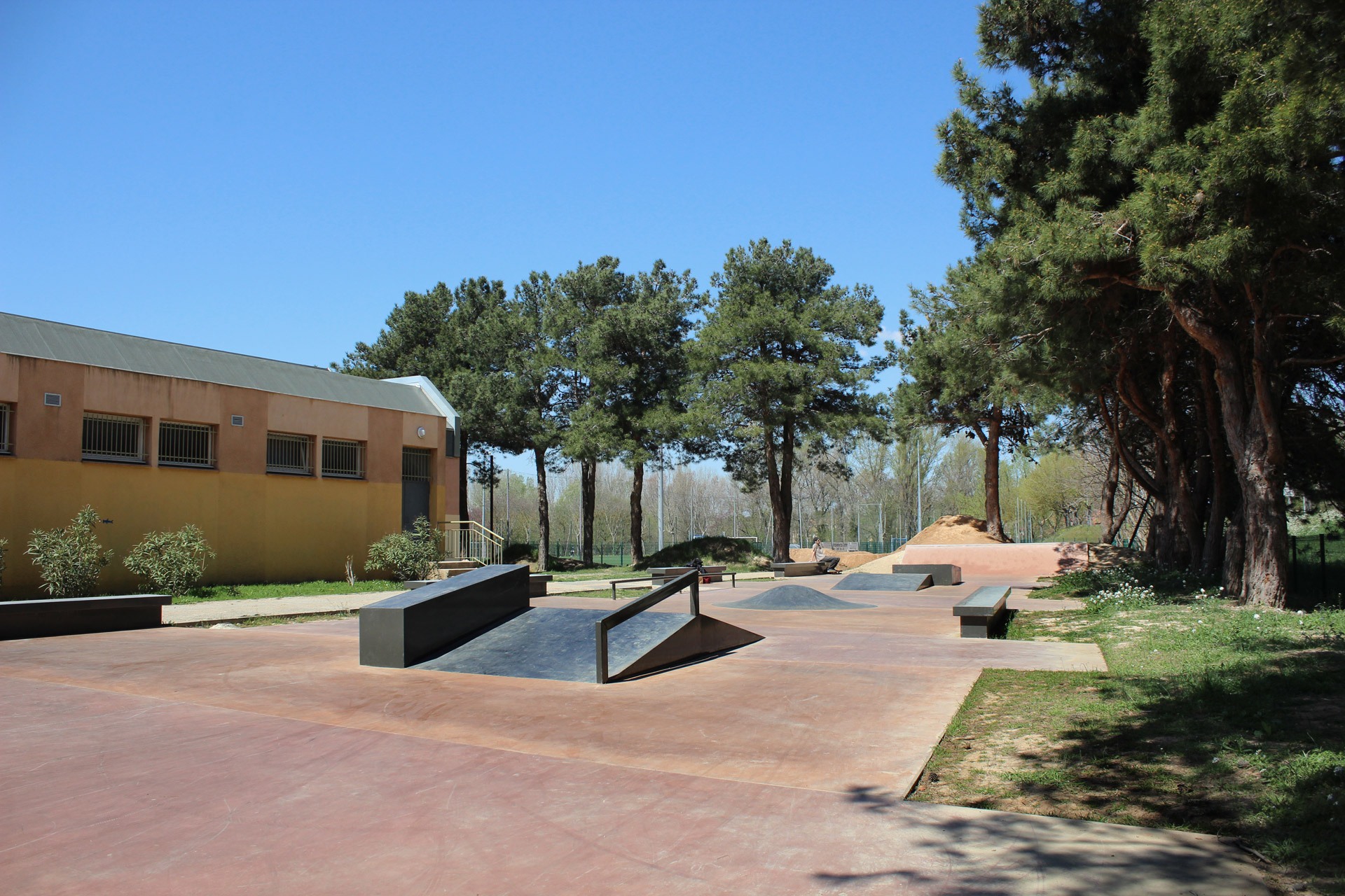 Les Milles Aix en Provence Skate Spot