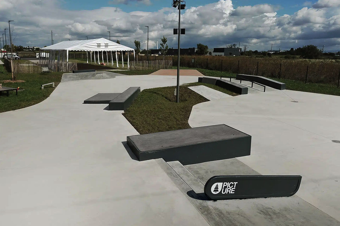 Picture Organic Clothing Cébazat Skate Spot