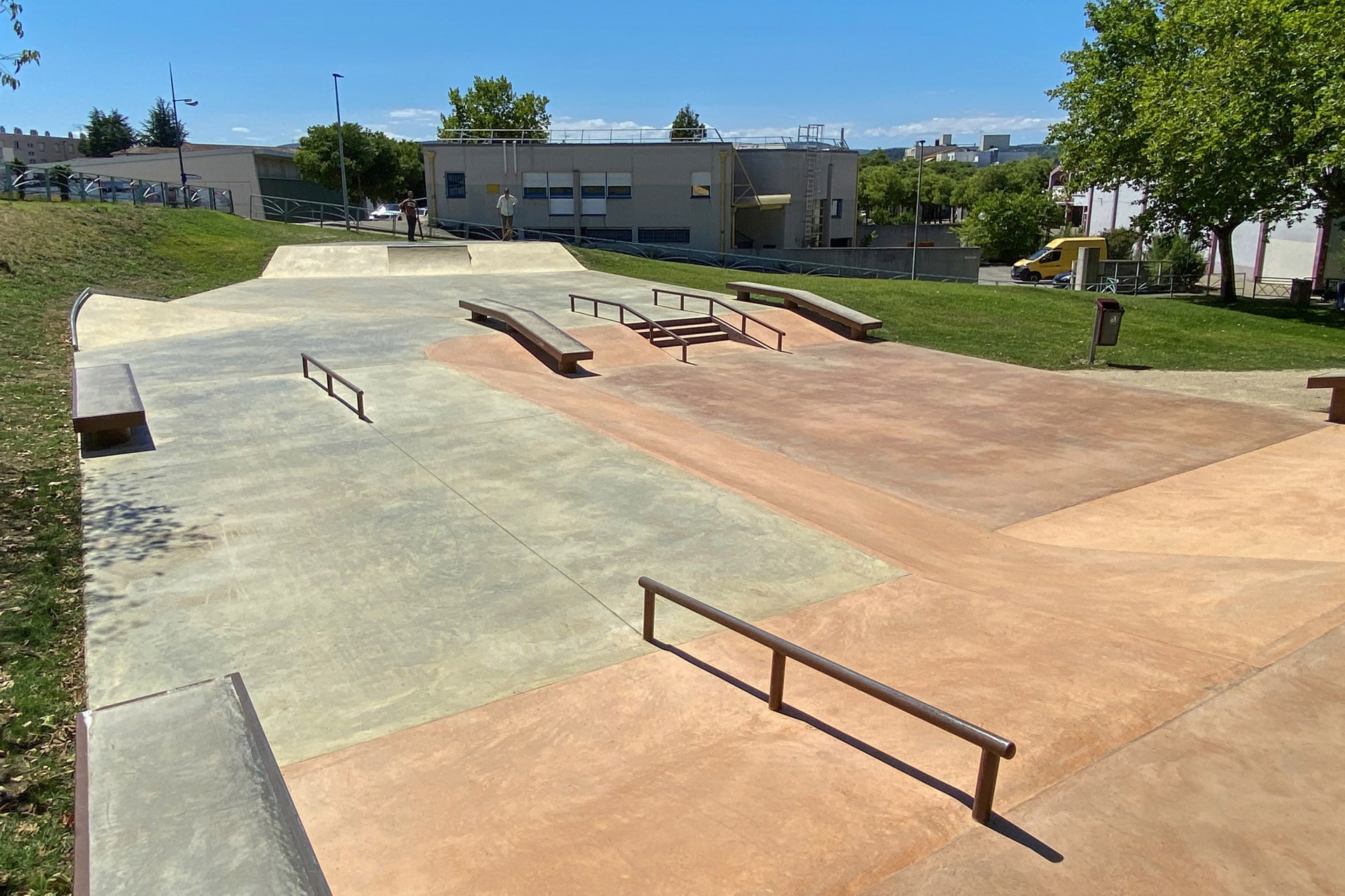 Parc Louis Aragon Portes lès Valence Skate Spot