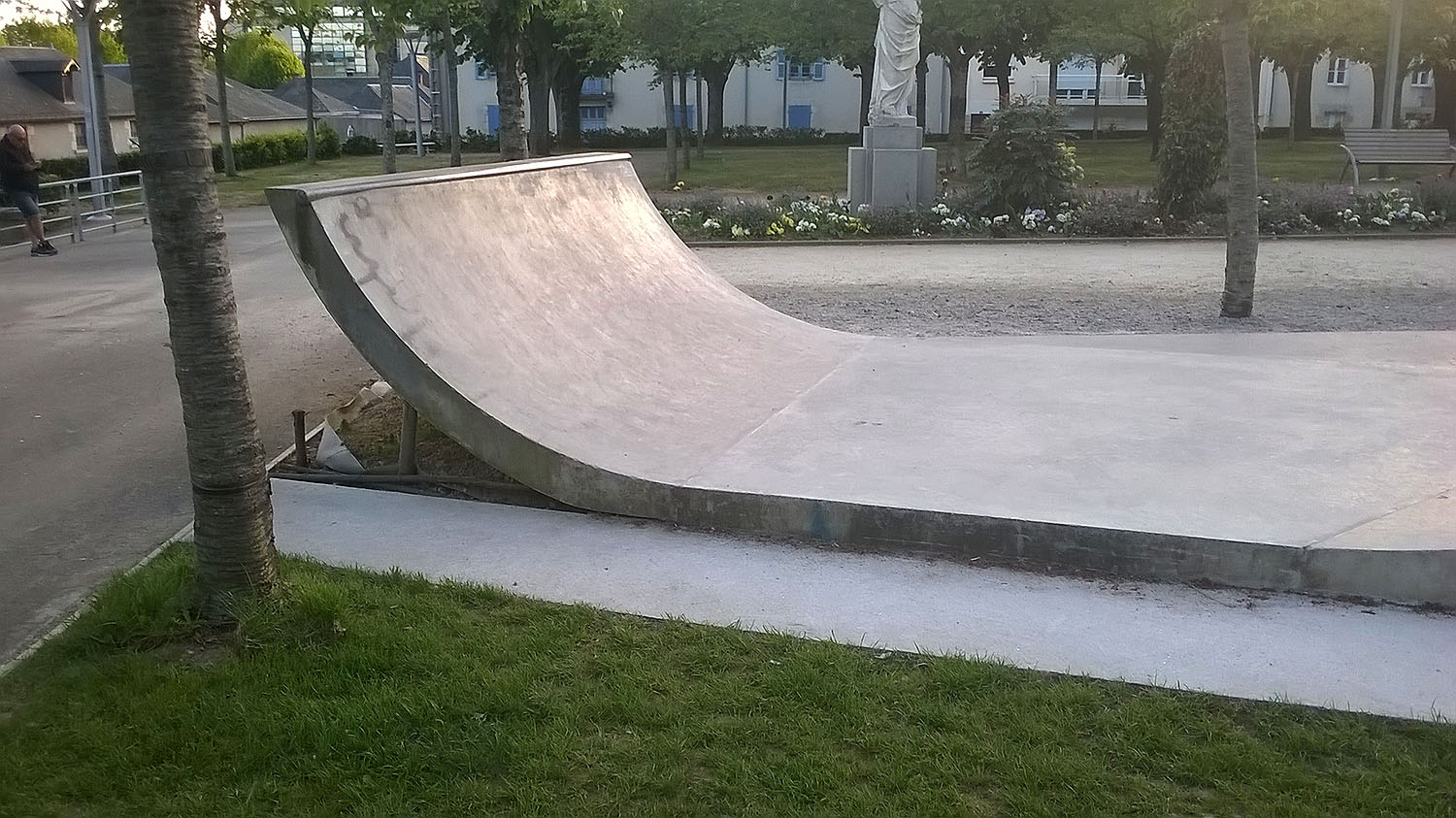 Square Bayard La Roche sur Yon Skate Spot
