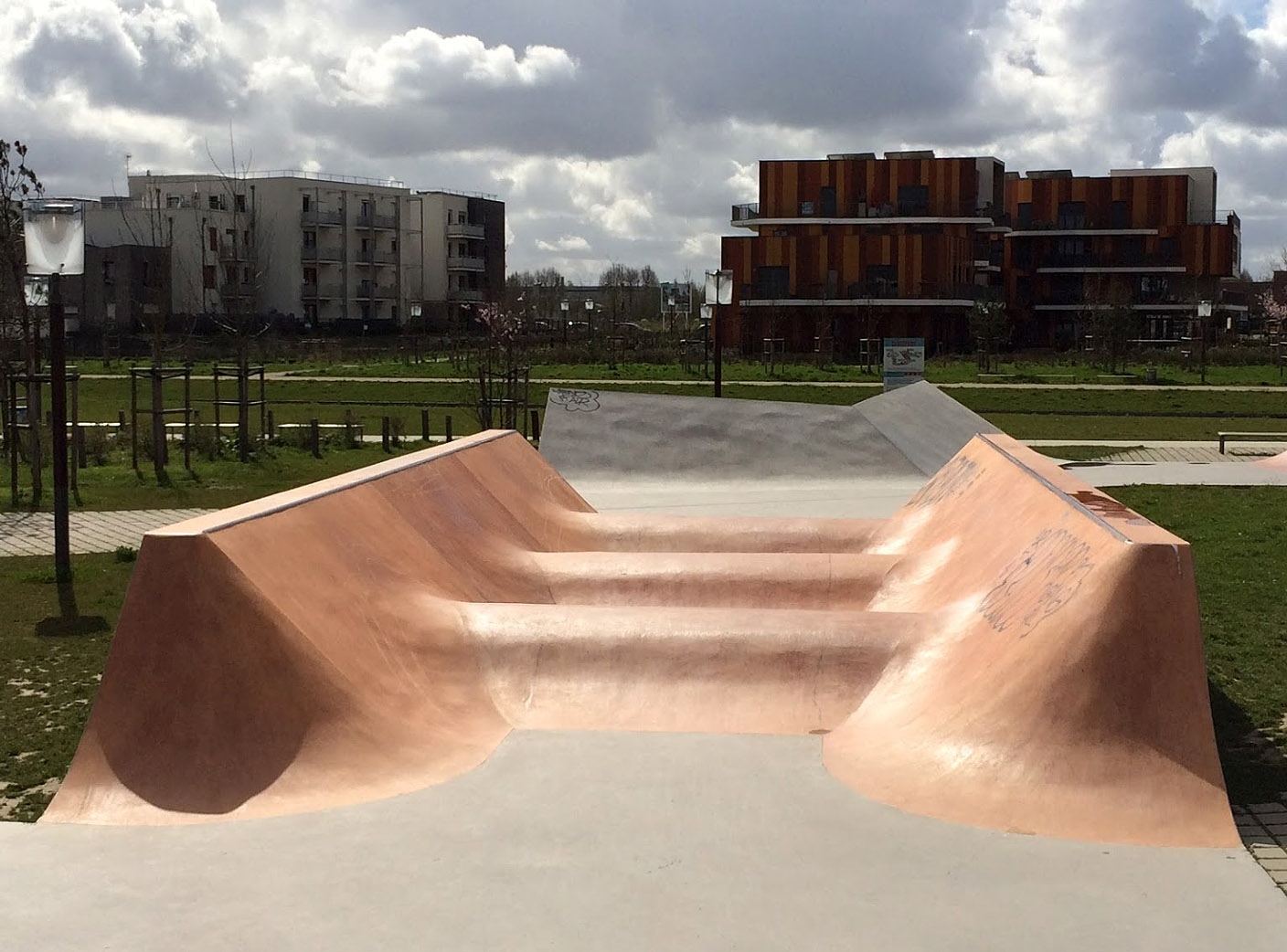 La Vipère Bussy Saint Georges Skate Spot