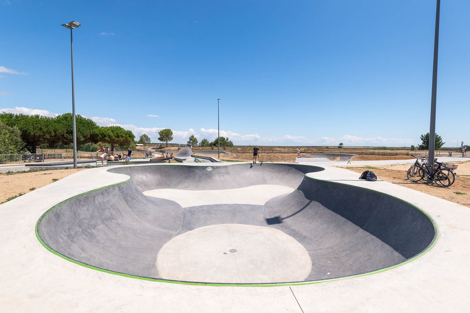 Plan d' Eau La Tranche sur Mer Skate Spot
