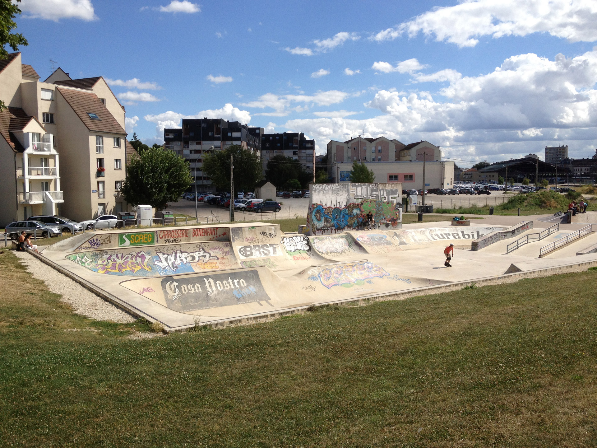 Les Deux Rives Troyes Skate Spot