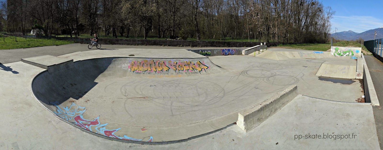 Frontenex Frontenex Skate Spot