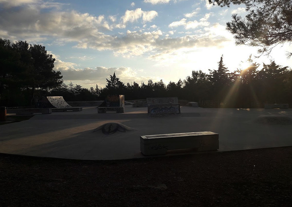 Le Plateau Ventabren Skate Spot