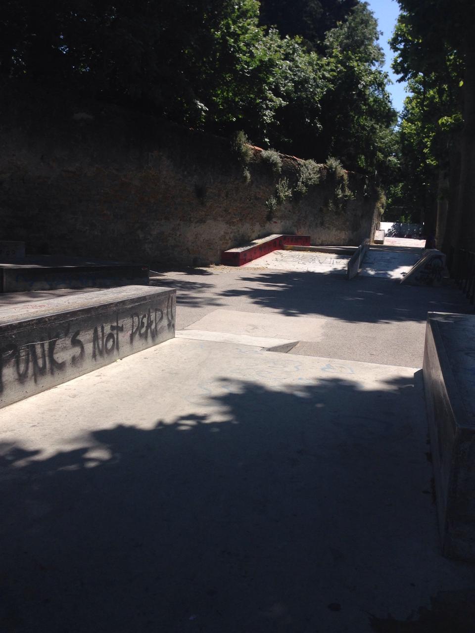 Varsovie Carcassonne Skate Spot