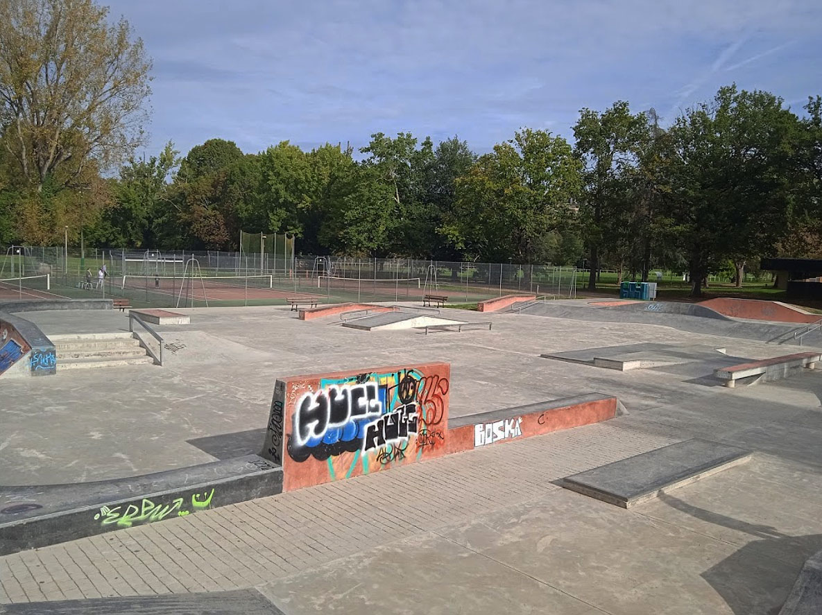 Tujac Brive la Gaillarde Skate Spot