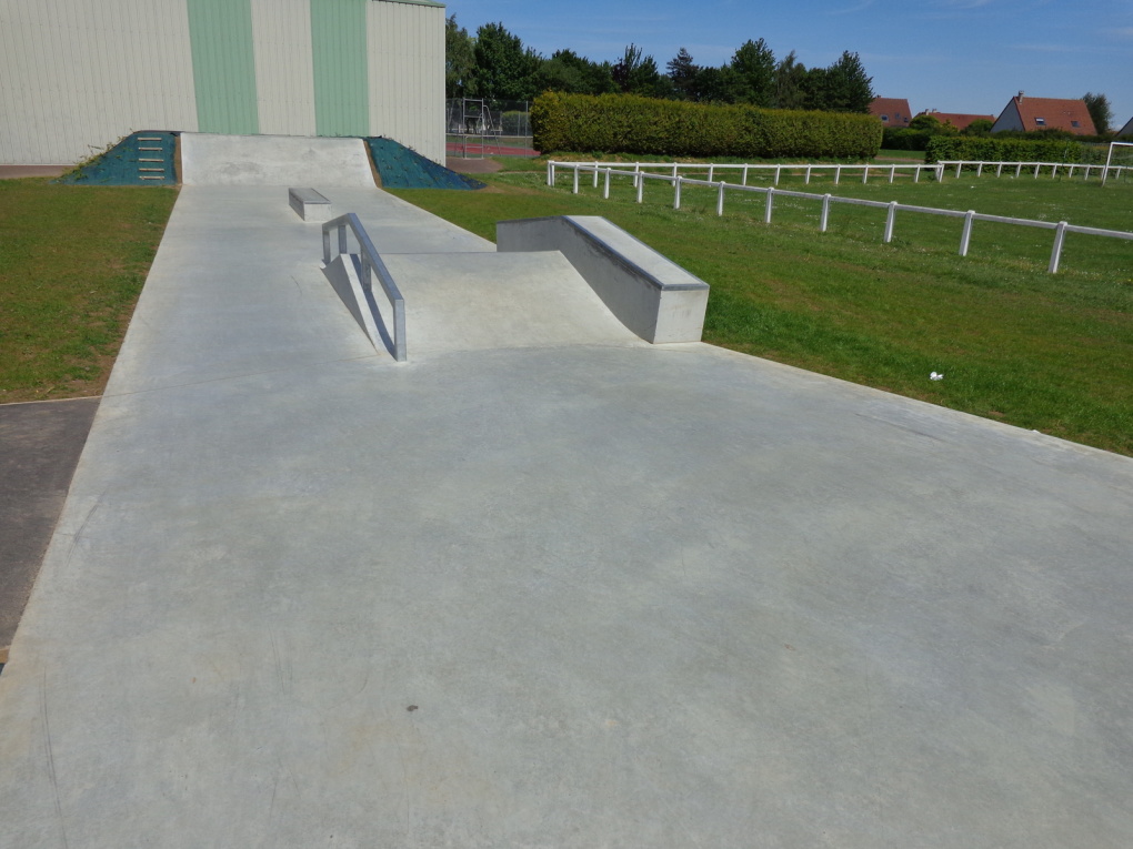 Gymnase Lorier Thue et Mue Skate Spot